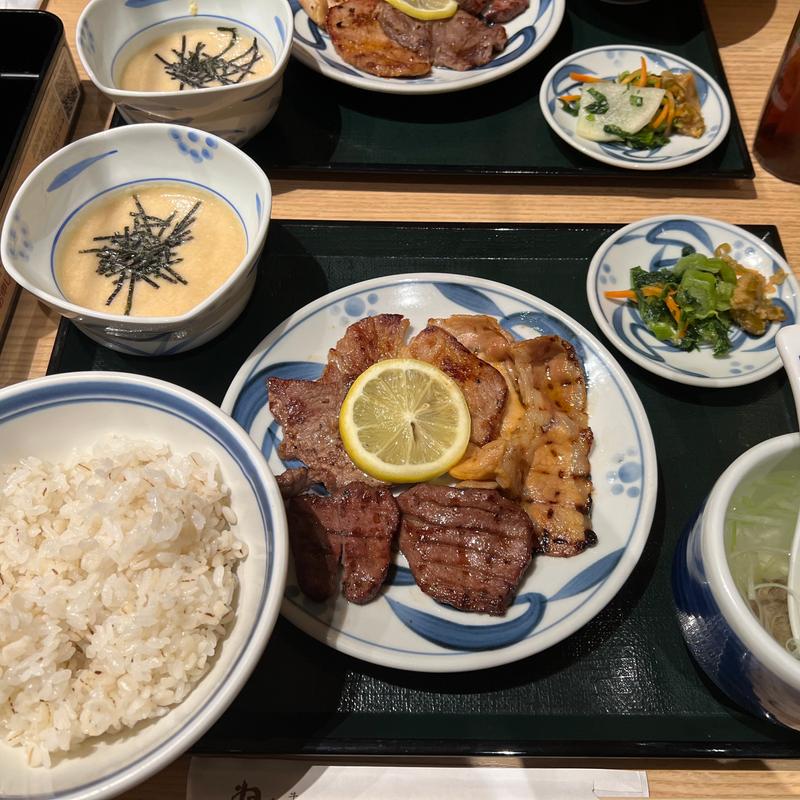 (牛タンねぎし)