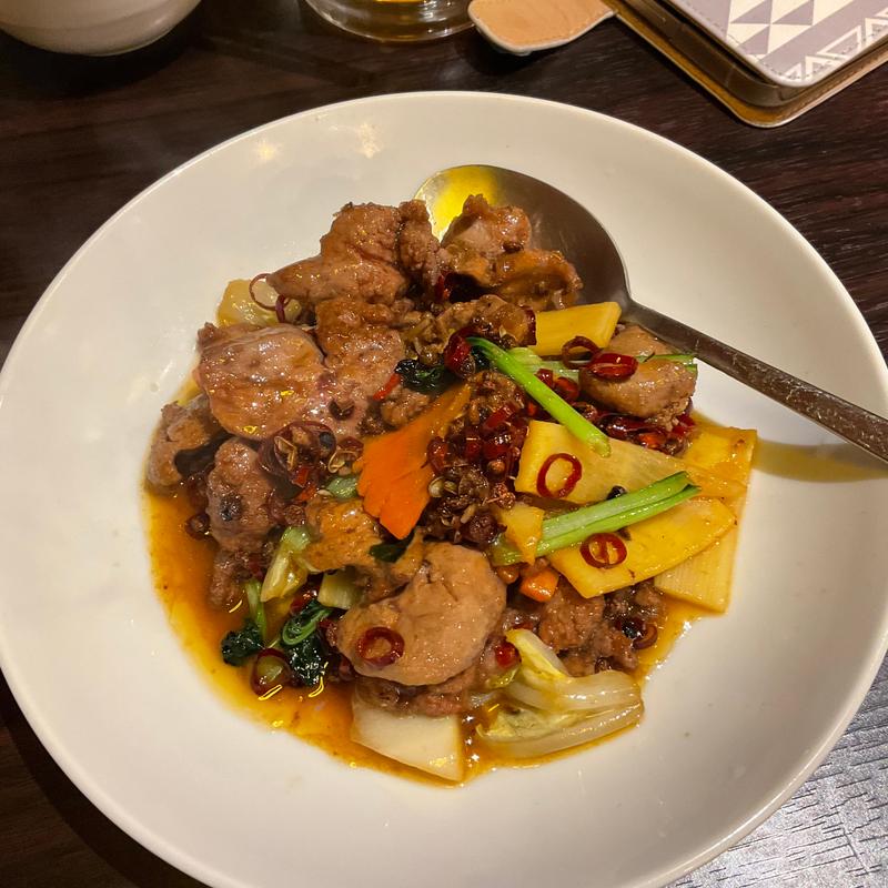 痺れるレバーの炒め物(中華厨房 真生果)