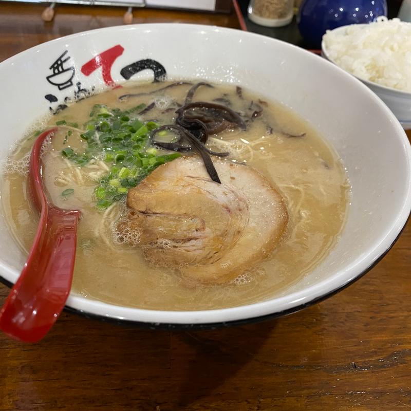 豚骨ラーメン(らぁめん てつ)