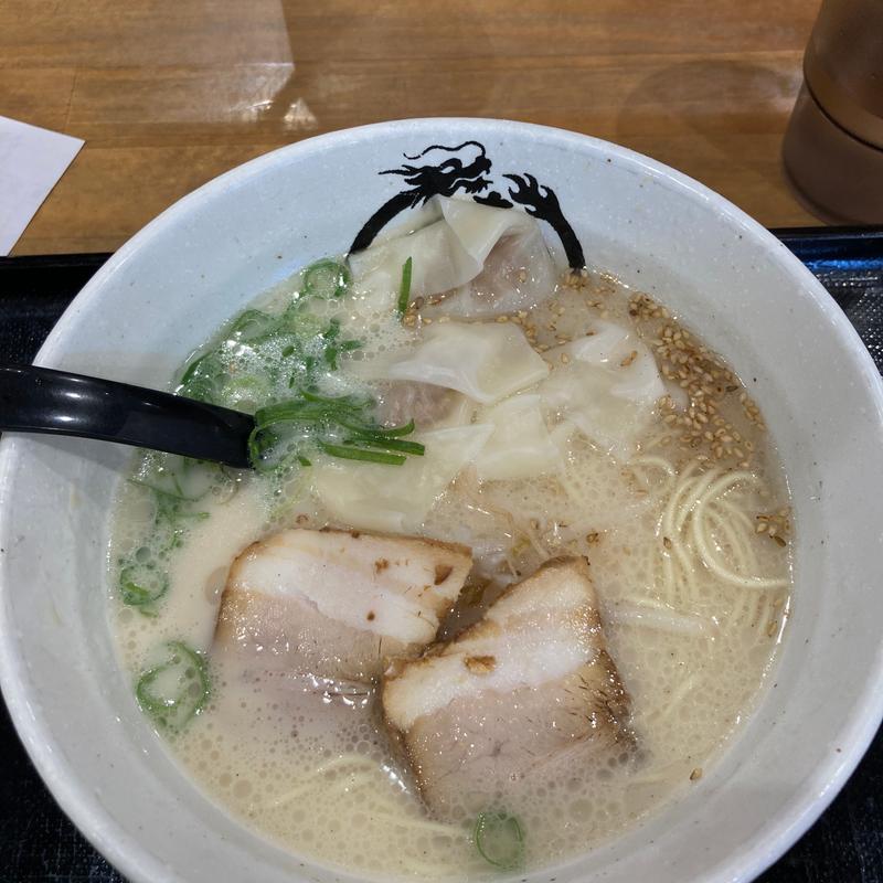 ワンタン麺(東龍軒 西港店)