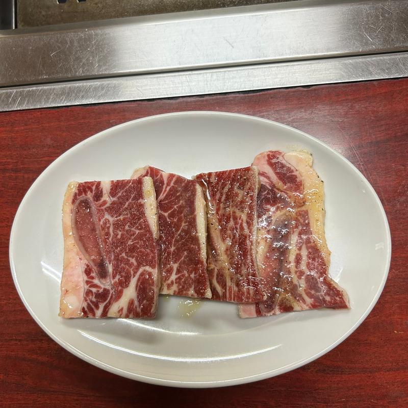 骨付きカルビ(道飛館)