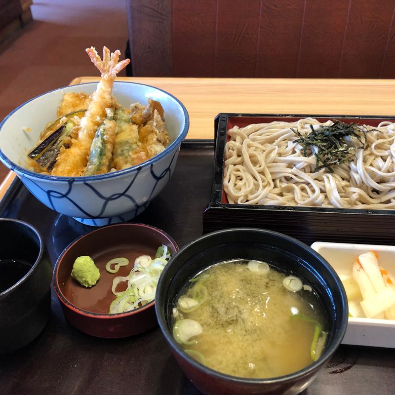 ランチ 天丼・そば(とんでん 花畑店)