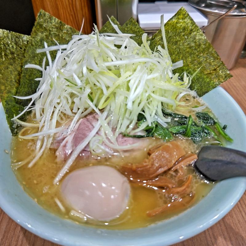 千家デラックス(ラーメン千家 根岸店)
