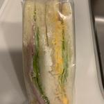 三角サンドイッチ