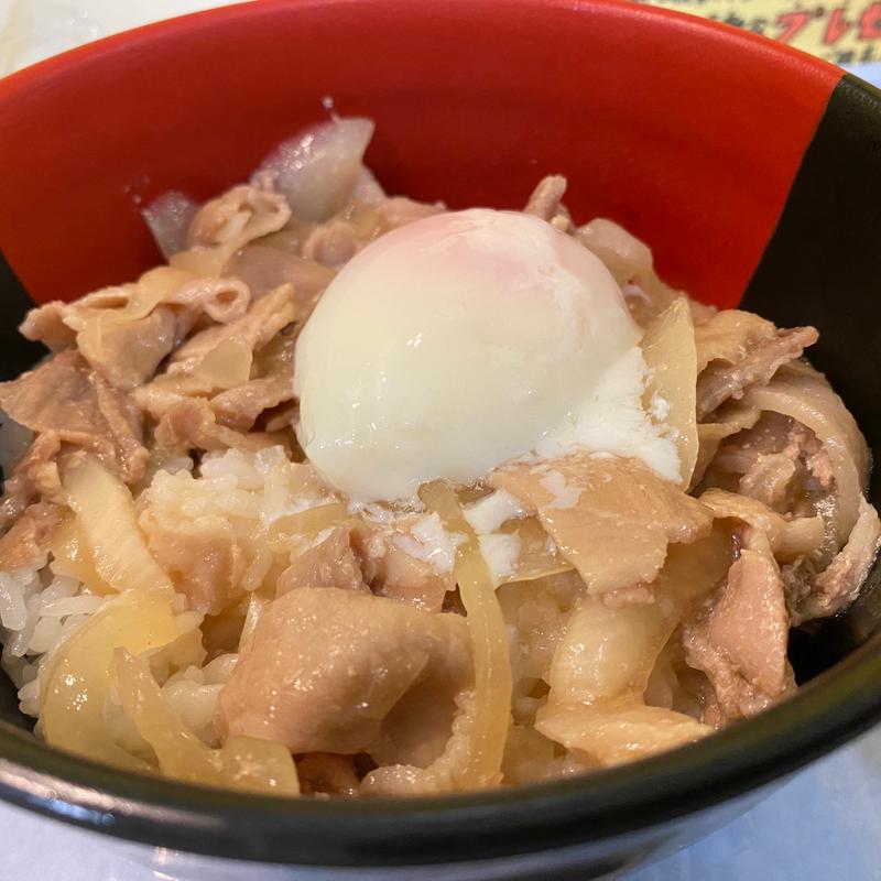 豚みそ温玉丼(ビッグさんど)