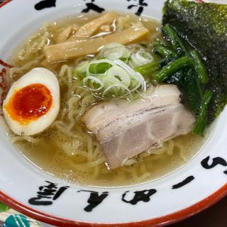 塩ラーメン(函館麺や 一文字 函館本店 （ハコダテメンヤ・イチモンジ）)