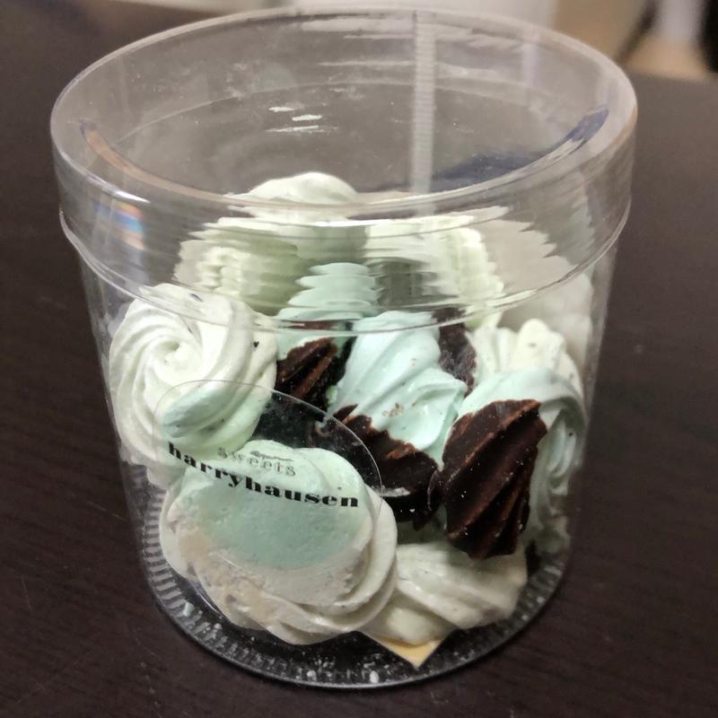 メレンゲ（ミルクティーチョコレート）(harryhausen)