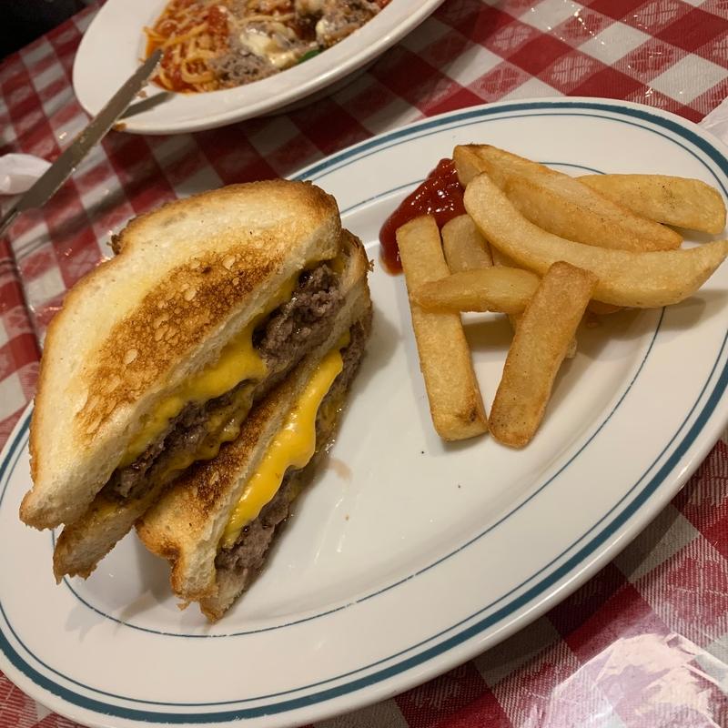 パティーメルト(AMERICAN HOUSE 辻堂店)