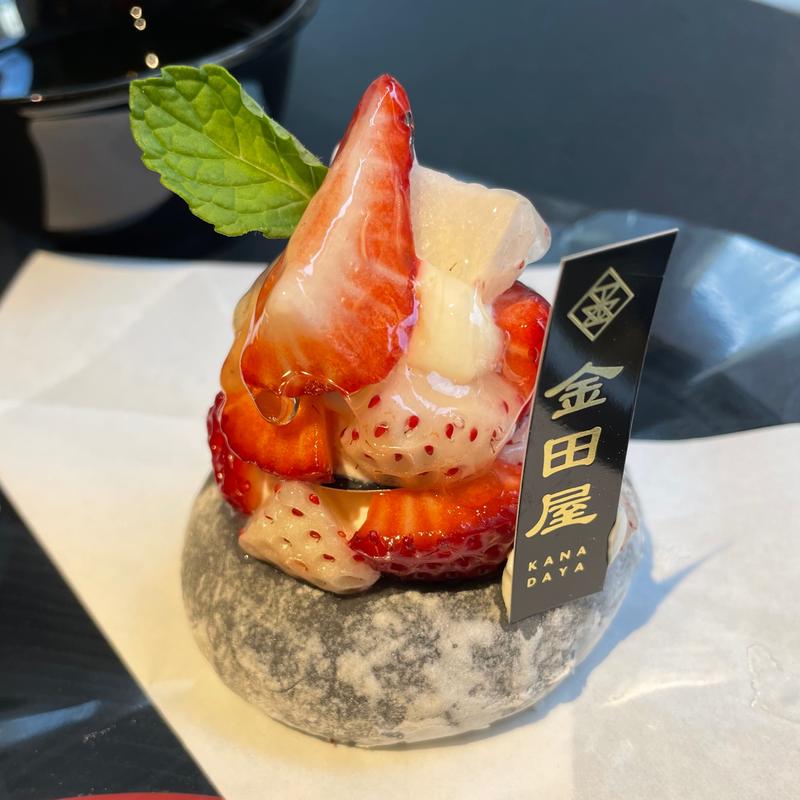 1周年記念　白いちご&いちご(【フルーツ大福】金田屋)