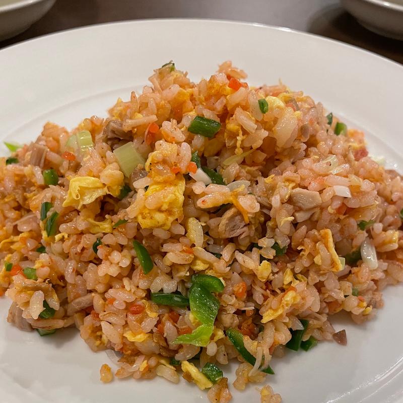 紅麹チャーハン(上海小籠包 厨房 阿杏 日比谷OKUROJI店)