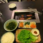 焼肉セット（ライス・スープ・キムチ・ナムル・野菜・付き）