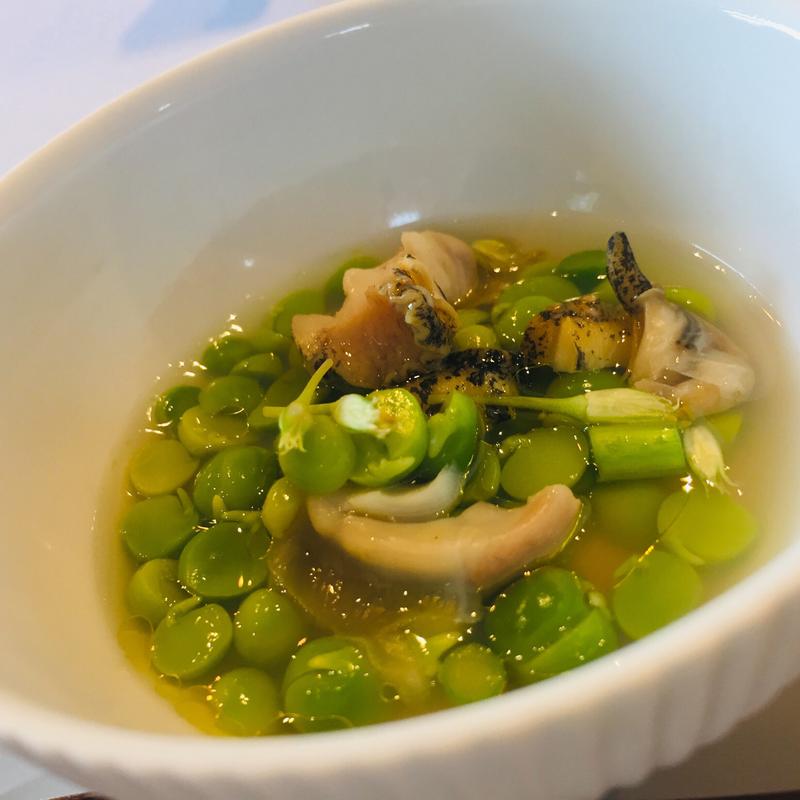 磯ツブ貝とスタックピースのスープ(トラットリアシン)