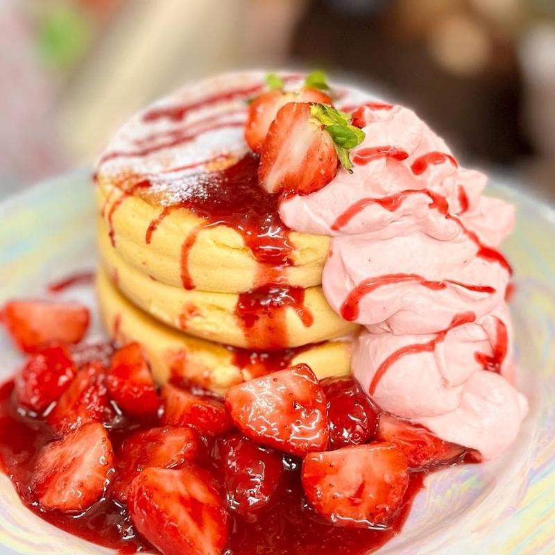 パンケーキ いちご(よろず茶屋444)