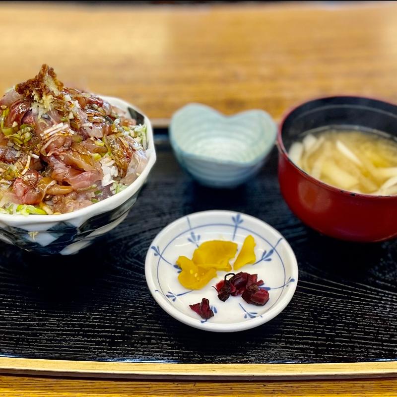 あじ丼(大衆磯料理 磯辺 （いそべ）)