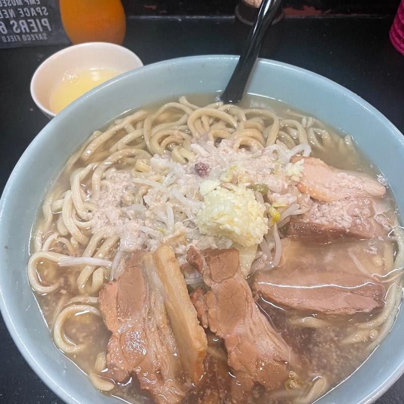 (自家製太麺 ドカ盛 マッチョ 三ノ宮店)