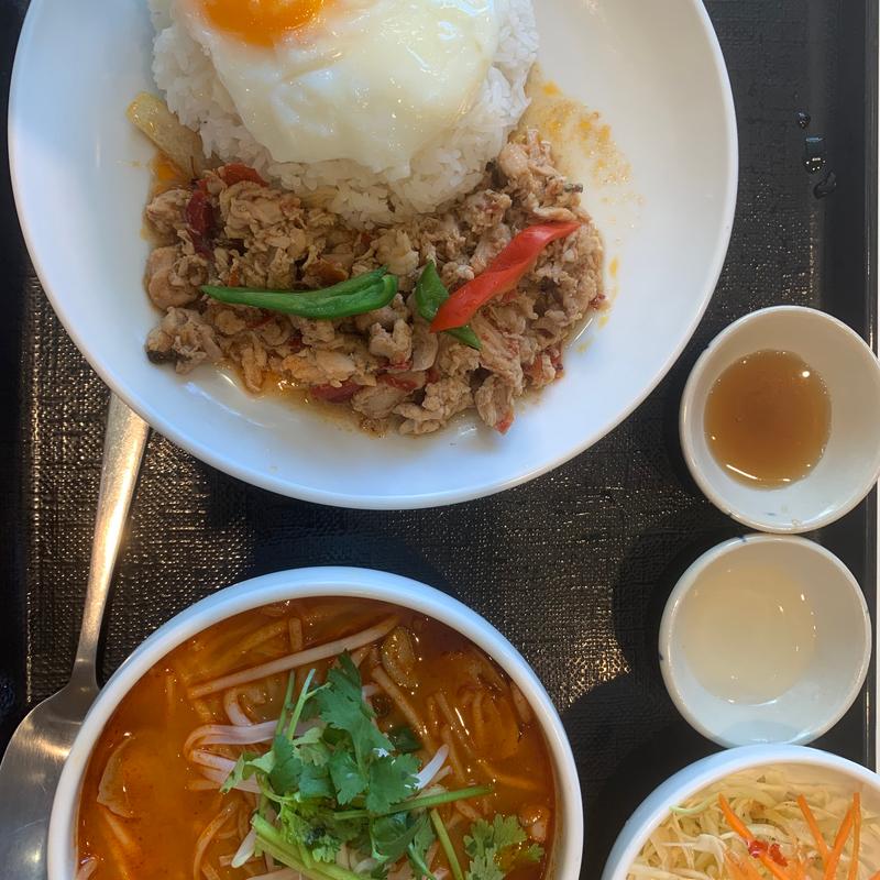 ガパオセット(TINUN オリナス錦糸町店 （ティーヌン）)