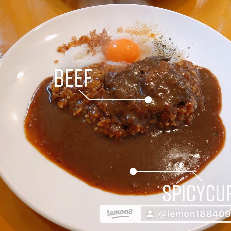牛肉カレー(カレー 金のスパイス)