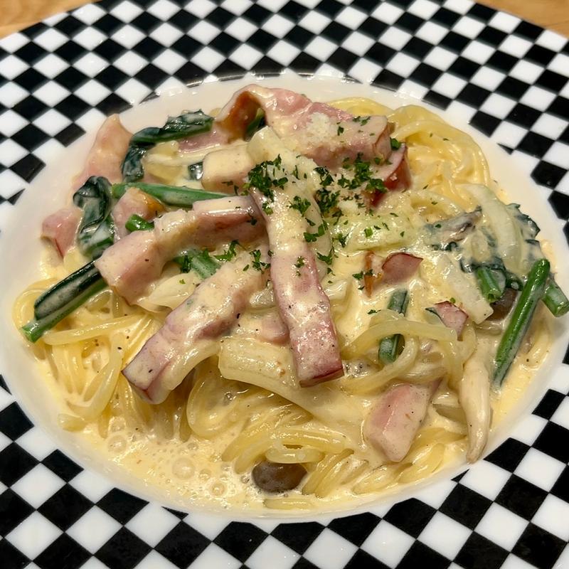 ベーコン・ほうれん草クリームパスタ(Cache Cache(イタリアン・フレンチ カシュカシュ))