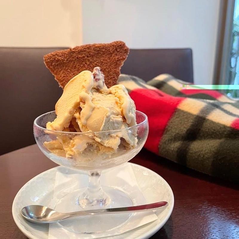 キャラメルチョコレートとナッツ(CAFE FACON （カフェ ファソン）)