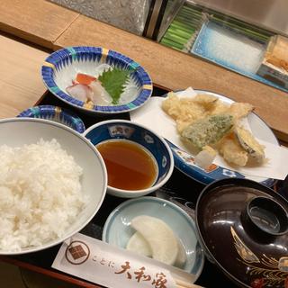 天ぷら定食(ことに大和家)