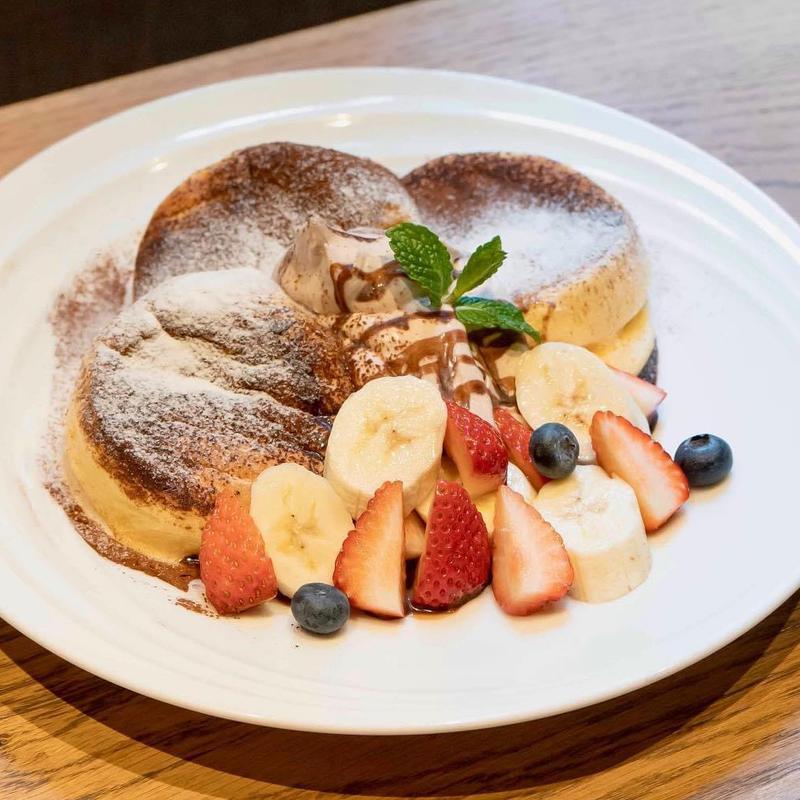 いちごバナナNON(CAFE ANNON カフェアンノン なんば)