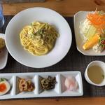 カルボナーラパスタランチ