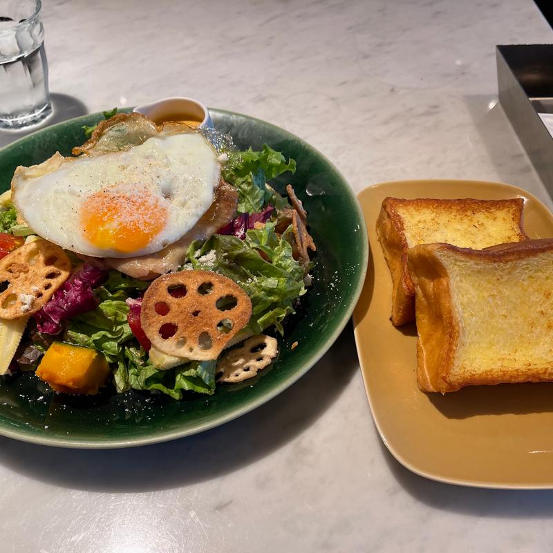 グリルチキンのカルフォルニアサラダ コブドレッシング(グリーンハウス by マーサーブランチ（GREEN HOUSE by MERCER BRUNCH）)