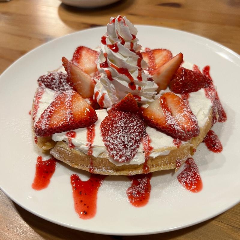 マスカルポーネイチゴワッフル(アルティジャーナ ロッソ)