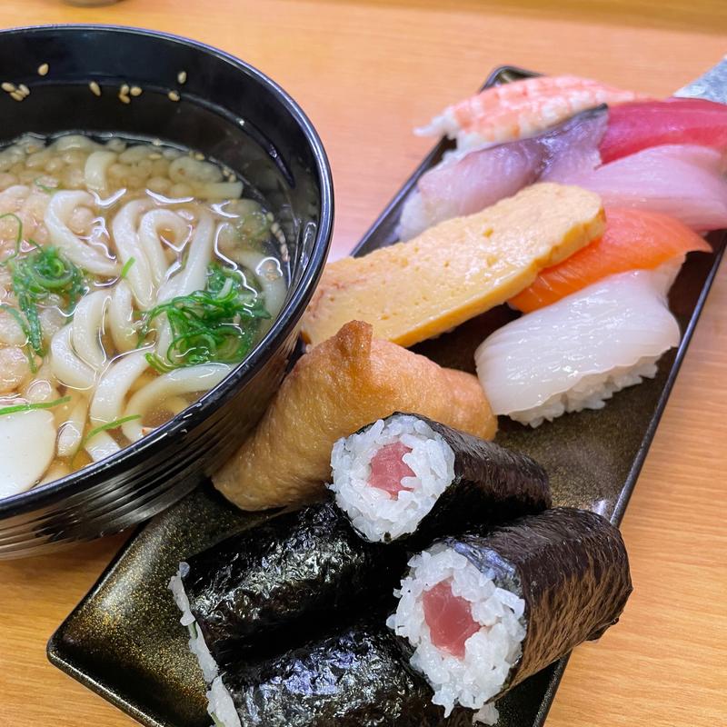 寿司うどんランチ　(スシロー 日永カヨー店 （【旧店名】あきんど）)