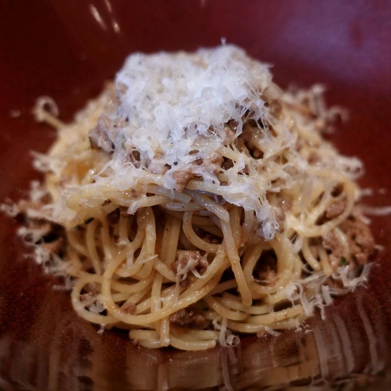 自然に近い放牧牛を使用したボロネーゼ(アチェンド)