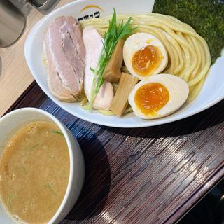 鶏白湯魚介つけ麺味玉付(麺・ヒキュウ 御影店)
