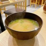 味噌汁(餃子専門店よつば)