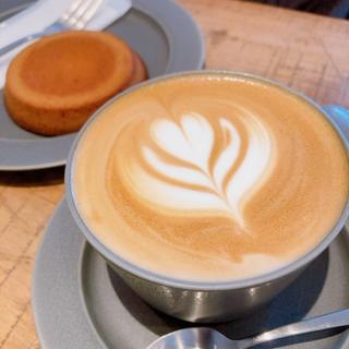 カフェラテ(ARCHIVE COFFEE ROASTERS)