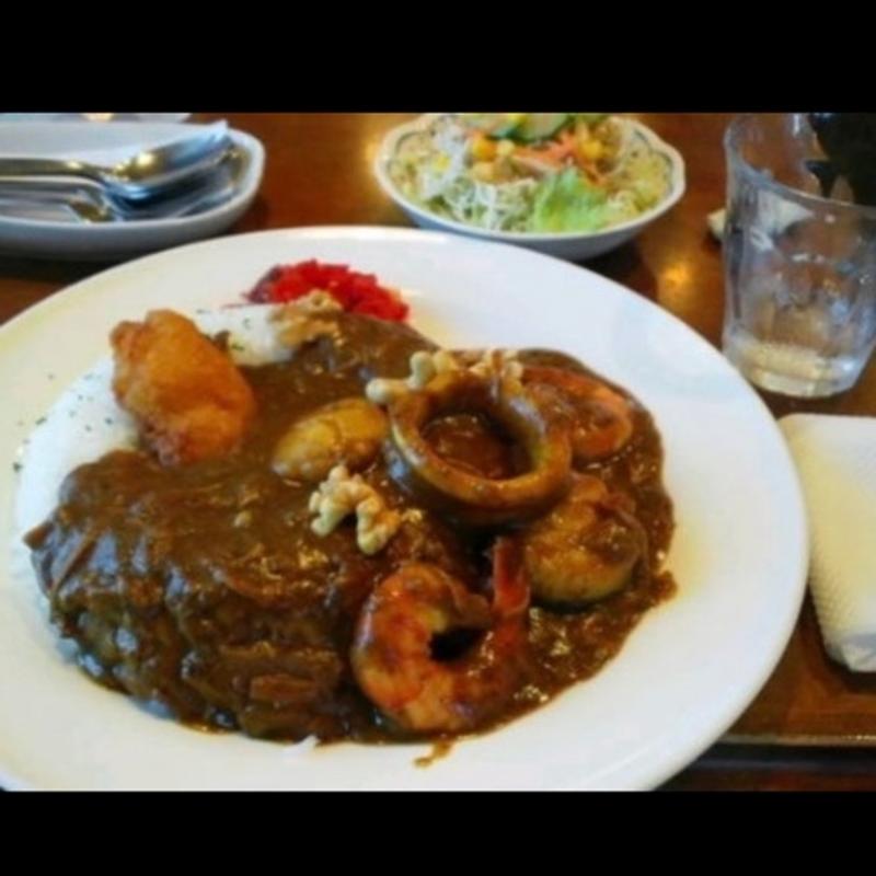 シーフードカレー(まりーさんの木)