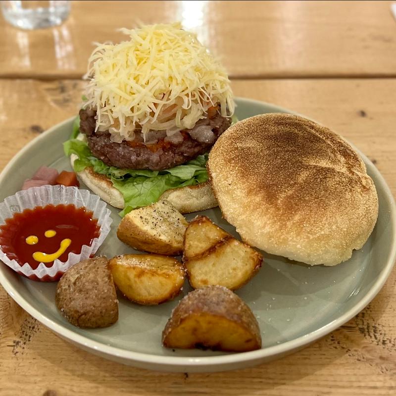 ベーコンチーズバーガー(sonora burger)