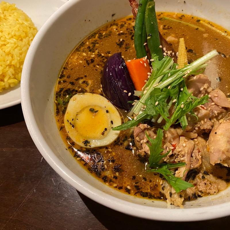 チキン骨無し濃黄色スープカレードリンクセット(札幌スープカレー YellowSpice（銀座イエロースパイス）)