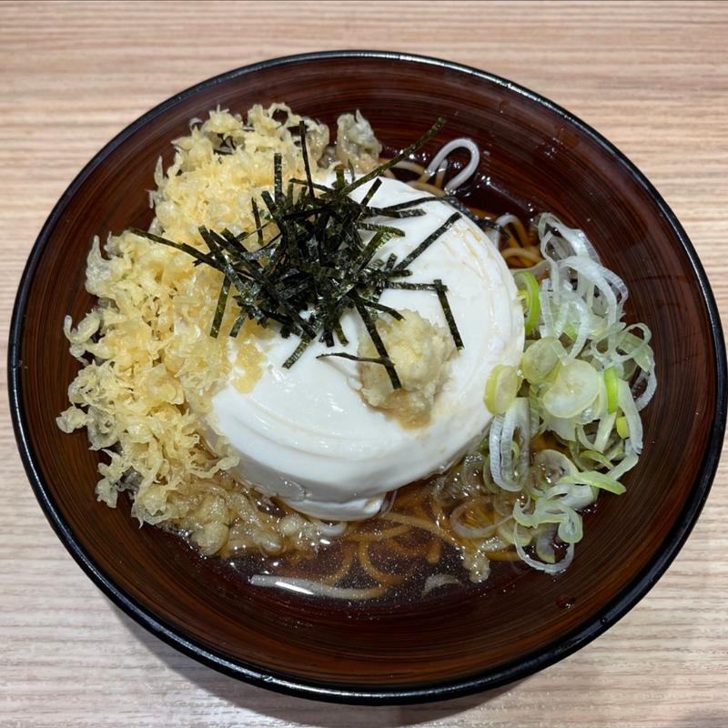 まるごと国産寄せ豆腐のたぬきそば（冷）(彩むさし 武蔵浦和店)