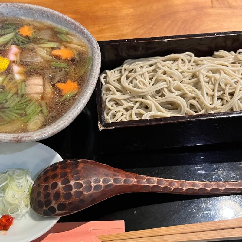 鴨汁そば 田舎そばで(銀杏 （ぎんなん）)