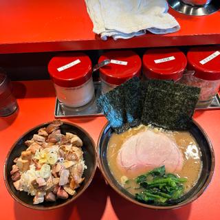 ラーメン（並）(横浜ラーメン斎藤家)