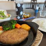 ハンバーグ(キッチンキャスケット)