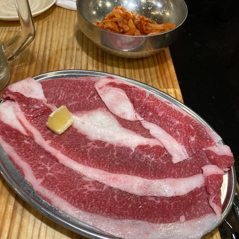 塩ブリ(大衆ホルモン・やきにく 煙力)