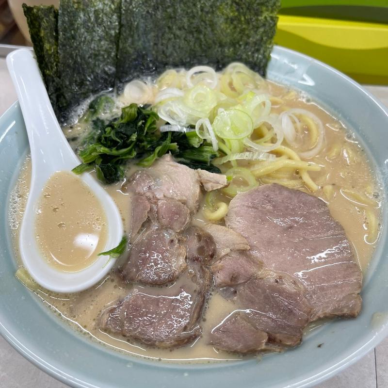 ラーメン中　ライス(ラーメン寺田家 戸塚店)
