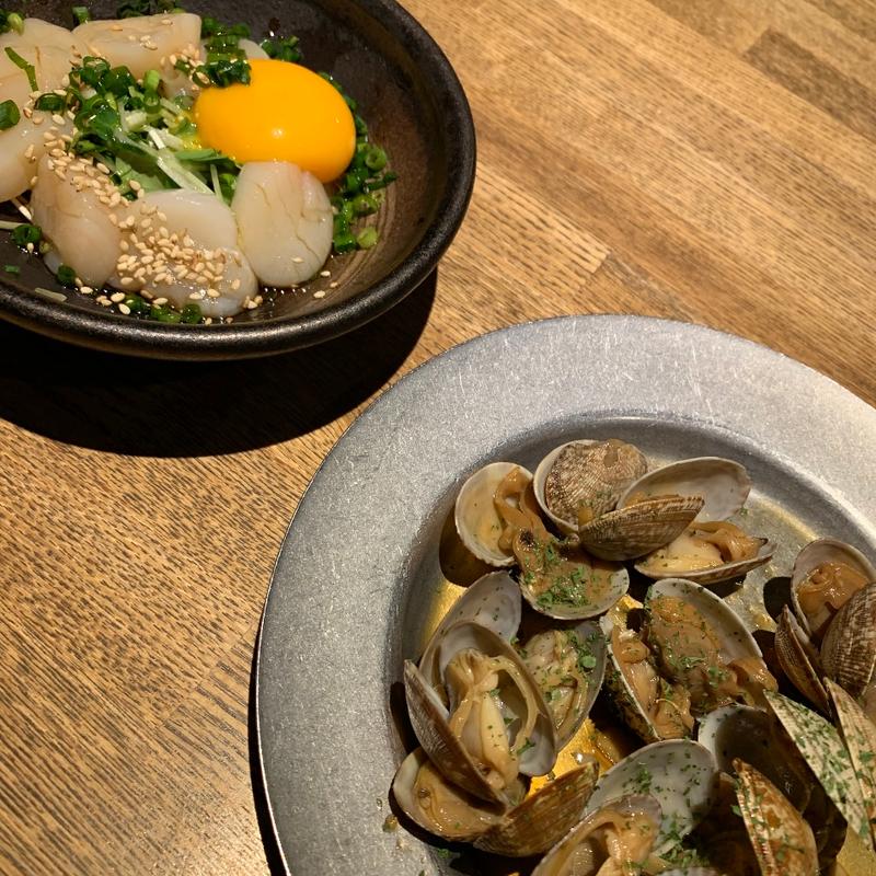 帆立ユッケ(牡蠣・貝料理居酒屋 貝しぐれ 栄泉店)