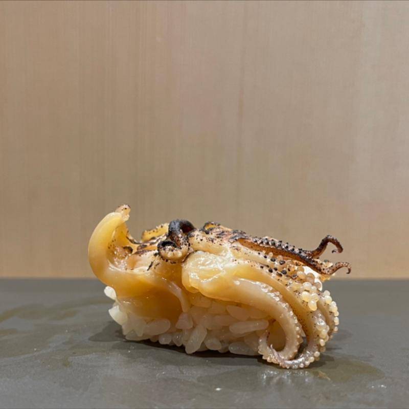 炙りげそ(立ち食い鮨 鈴な凛)