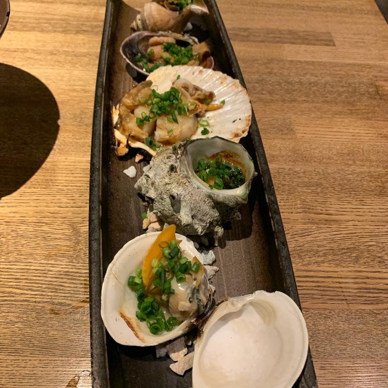 本日のおまかせ焼き　5種盛り(牡蠣・貝料理居酒屋 貝しぐれ 栄泉店)