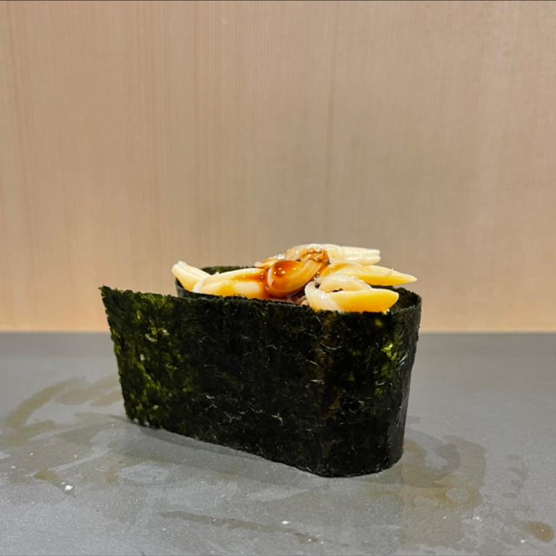 煮あさり(立ち食い鮨 鈴な凛)