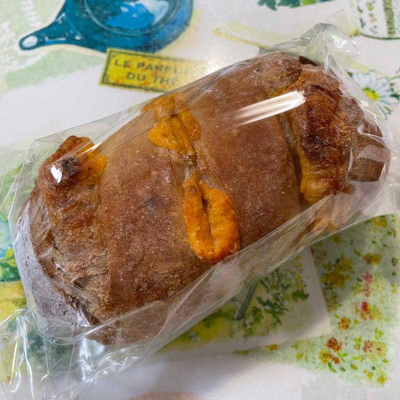 チェダーチーズのライ麦パン(広島そごう（北海道物産展）)