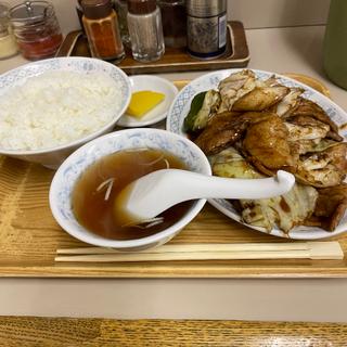 キャベツと豚肉の黒味噌炒め(しんか食堂)