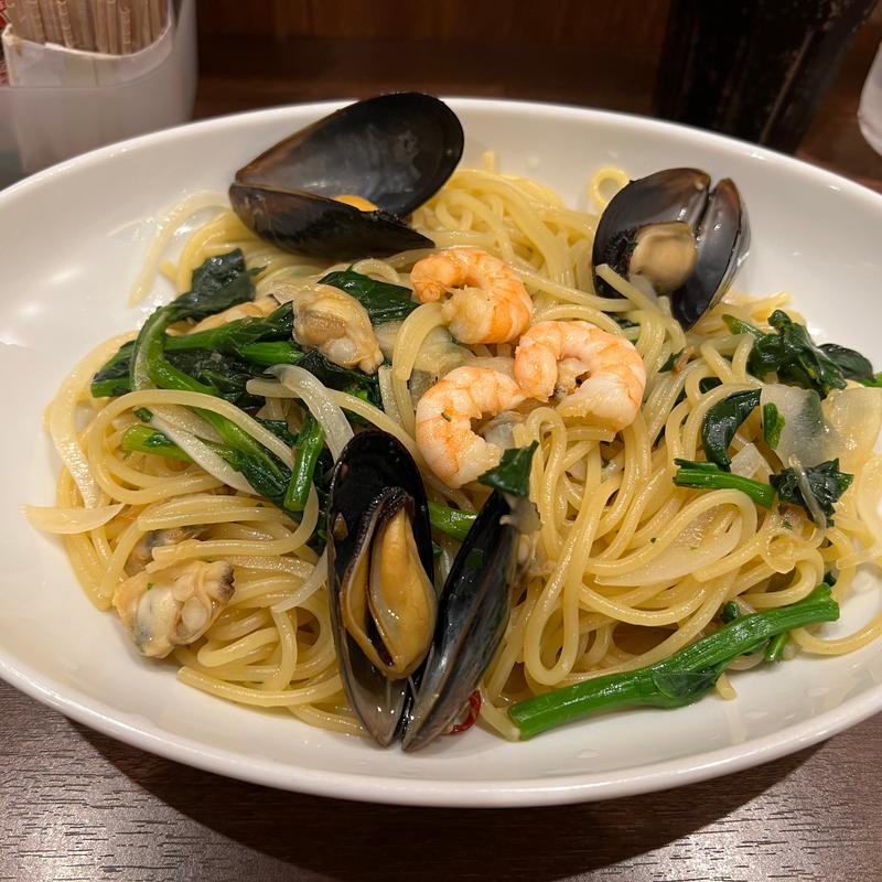 ムール貝の醤油パスタ(JINJIN 新宿2丁目店)