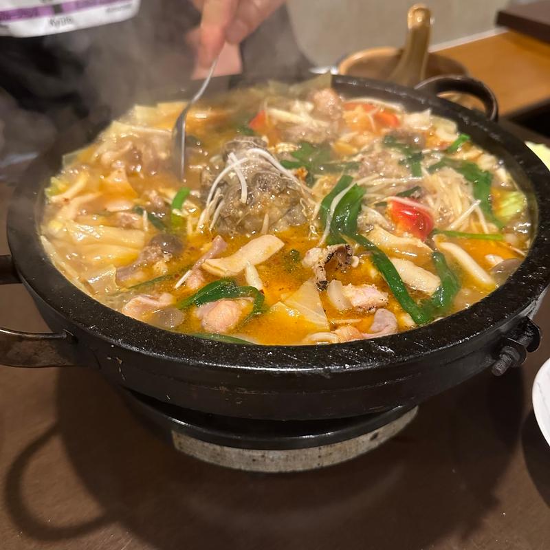 川田流ホルモン鍋(川田流　新大阪)